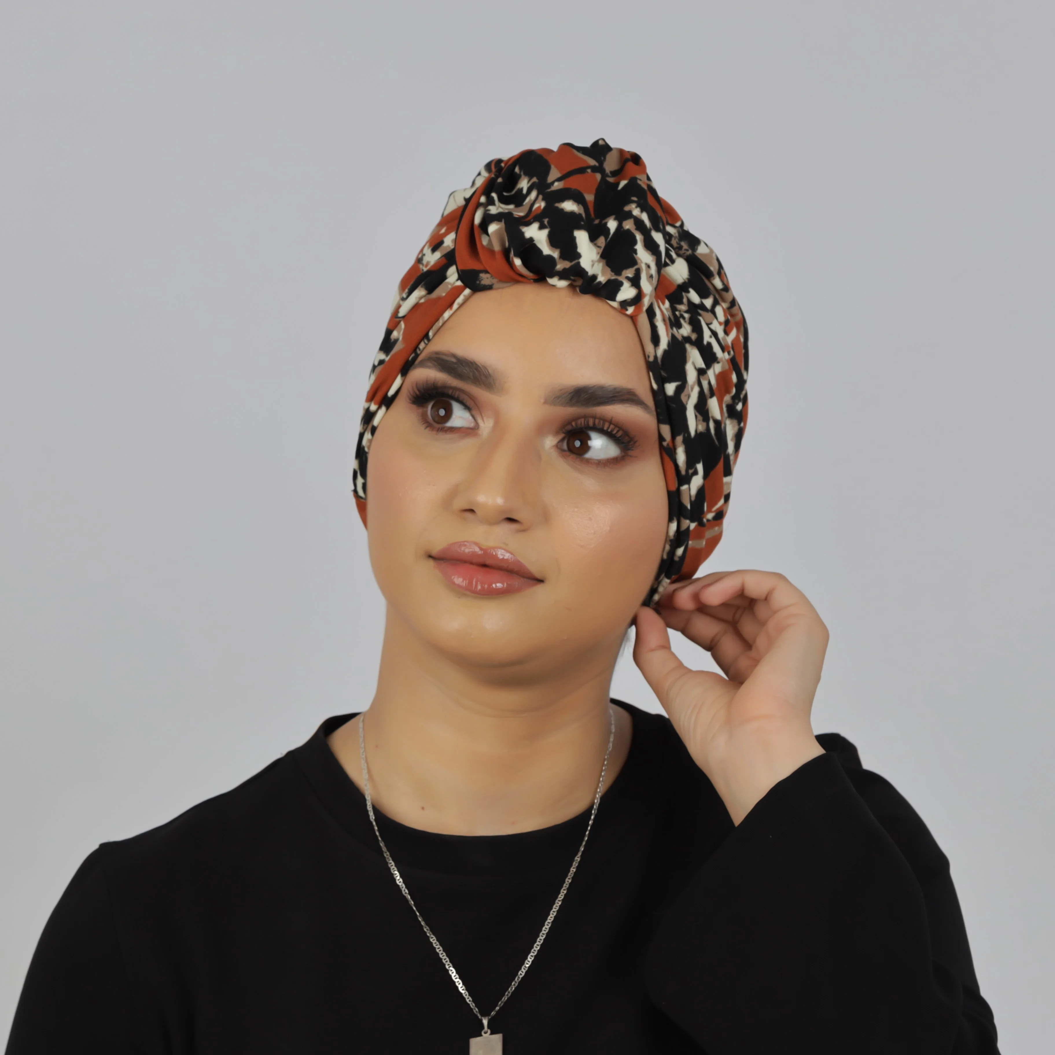 Turban Noué