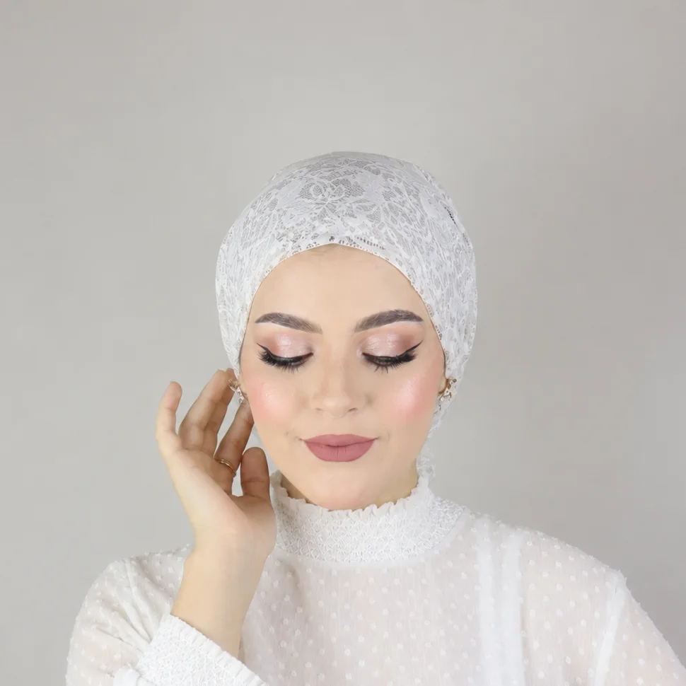 Turban Féminité en dentelle