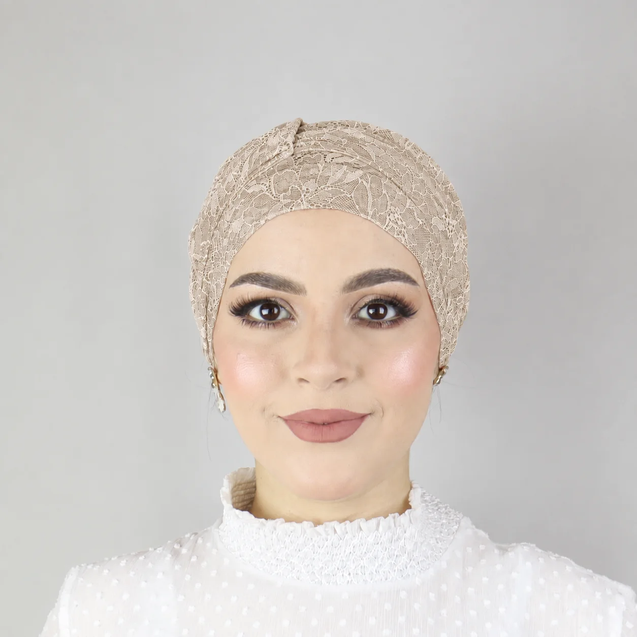Turban papillon en dentelle