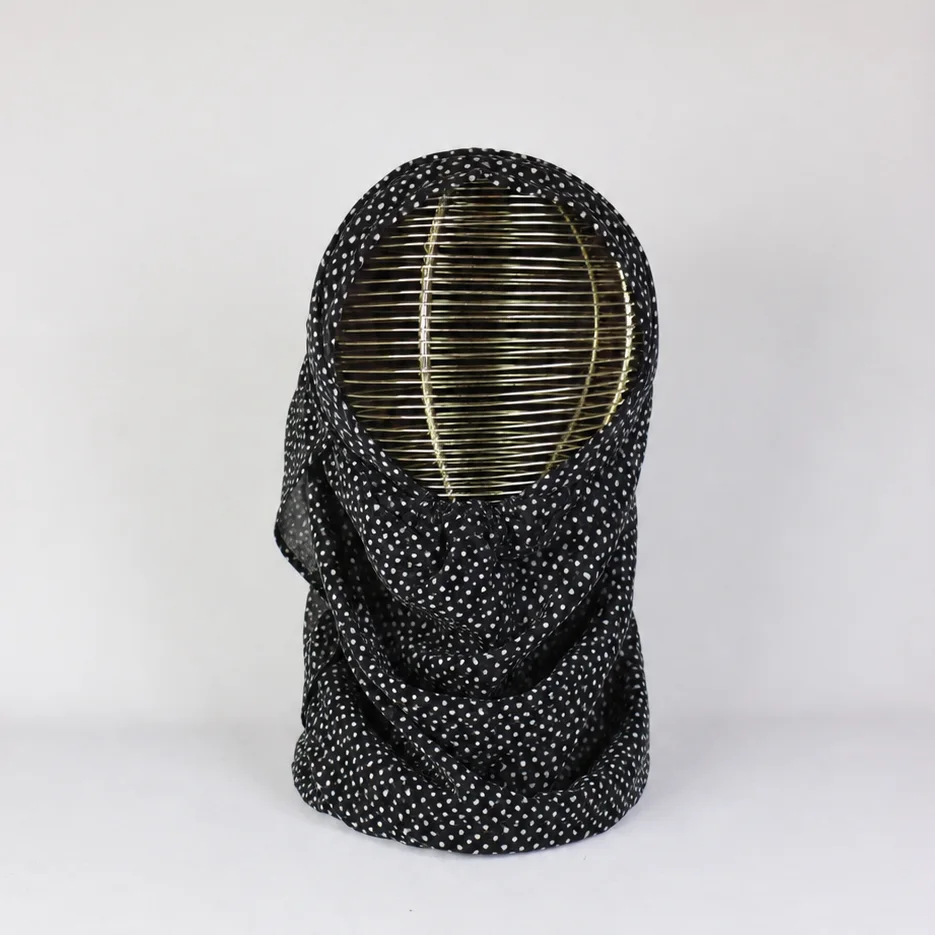 Foulard prêt-à-porter et bonnet avec élastique intégré