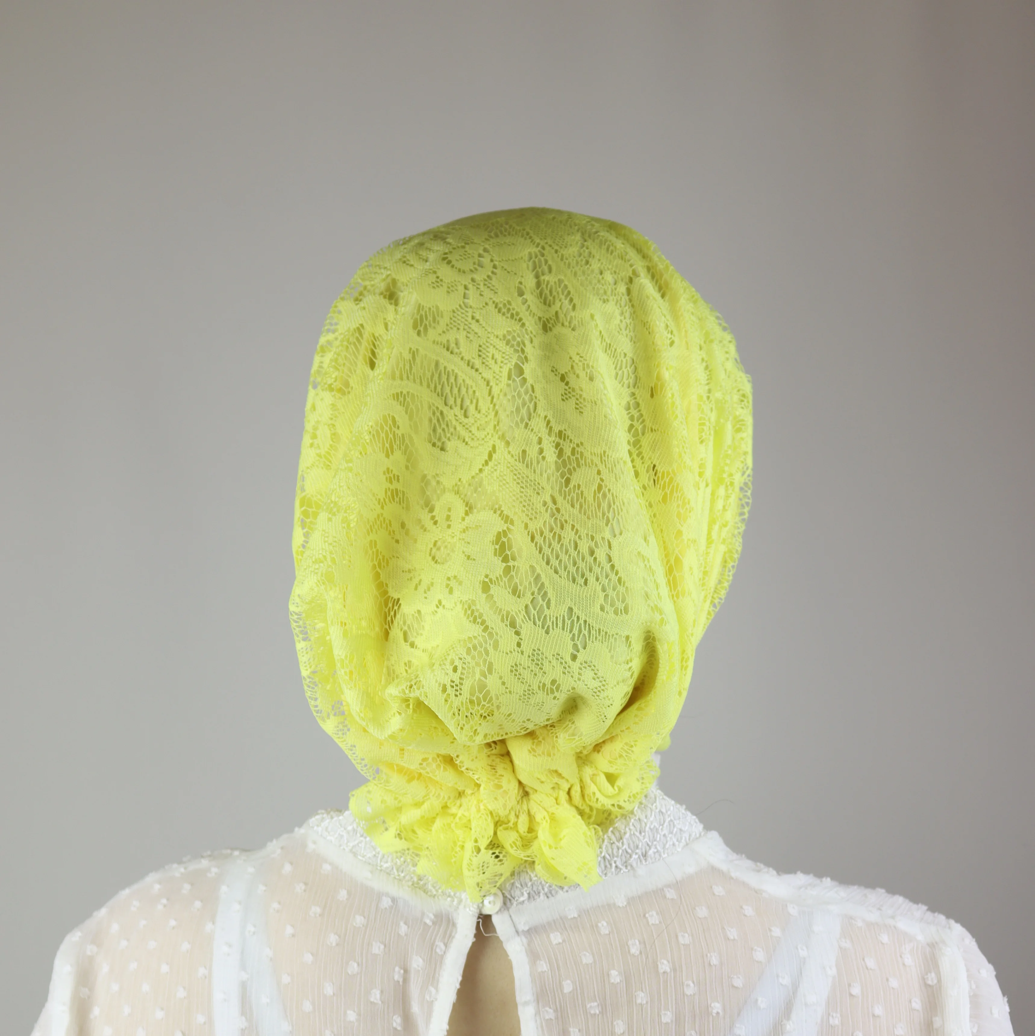 Turban Féminité en dentelle
