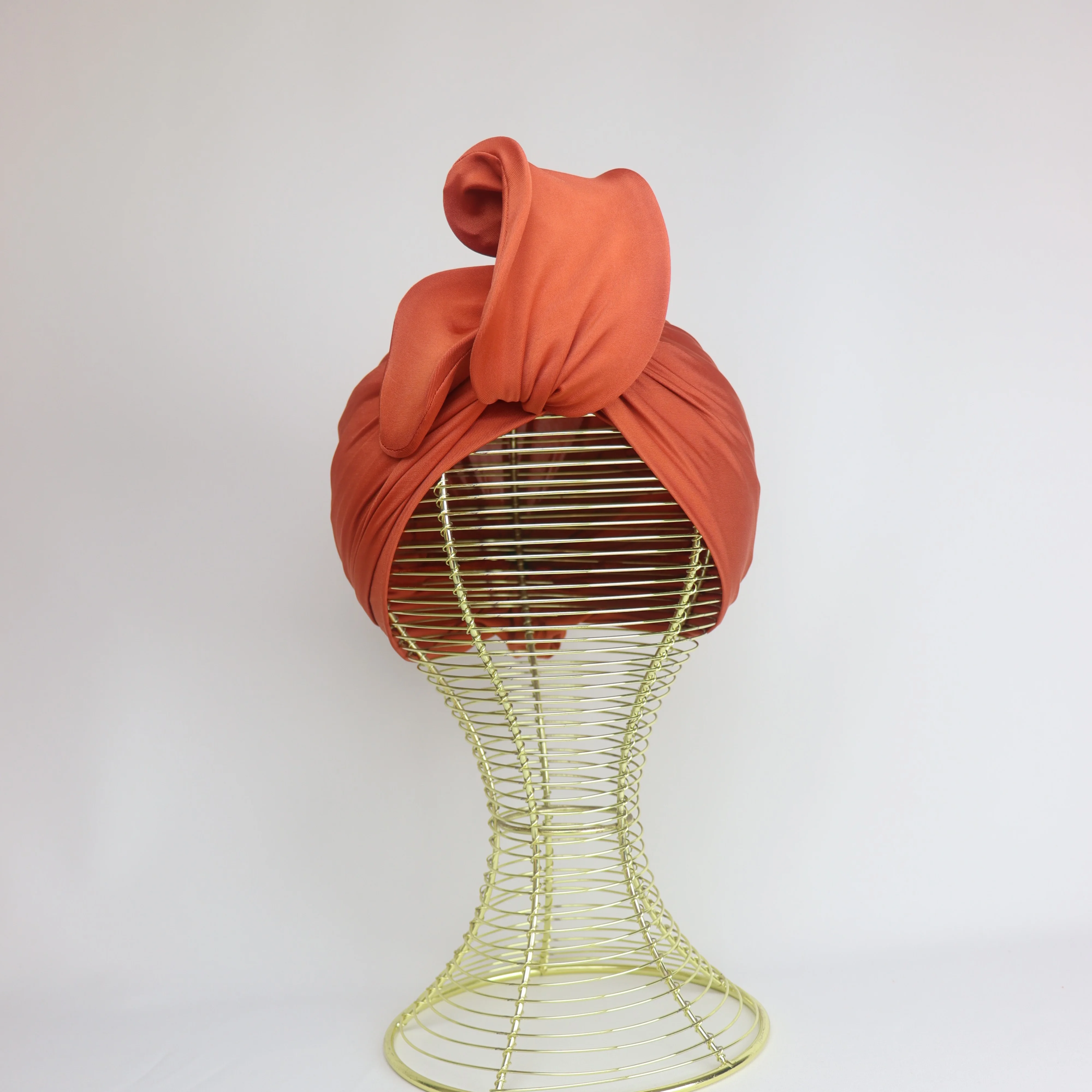 Turban Wire Twist 3D