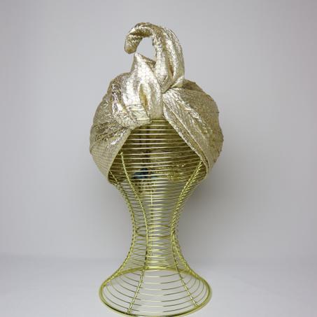 Turban Soirée Wire Brocard Doré