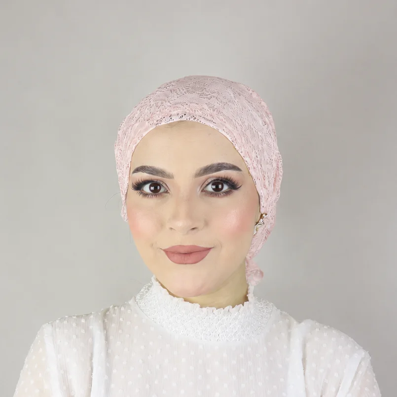 Turban Féminité en dentelle