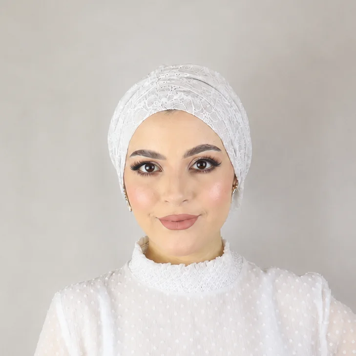Turban papillon en dentelle