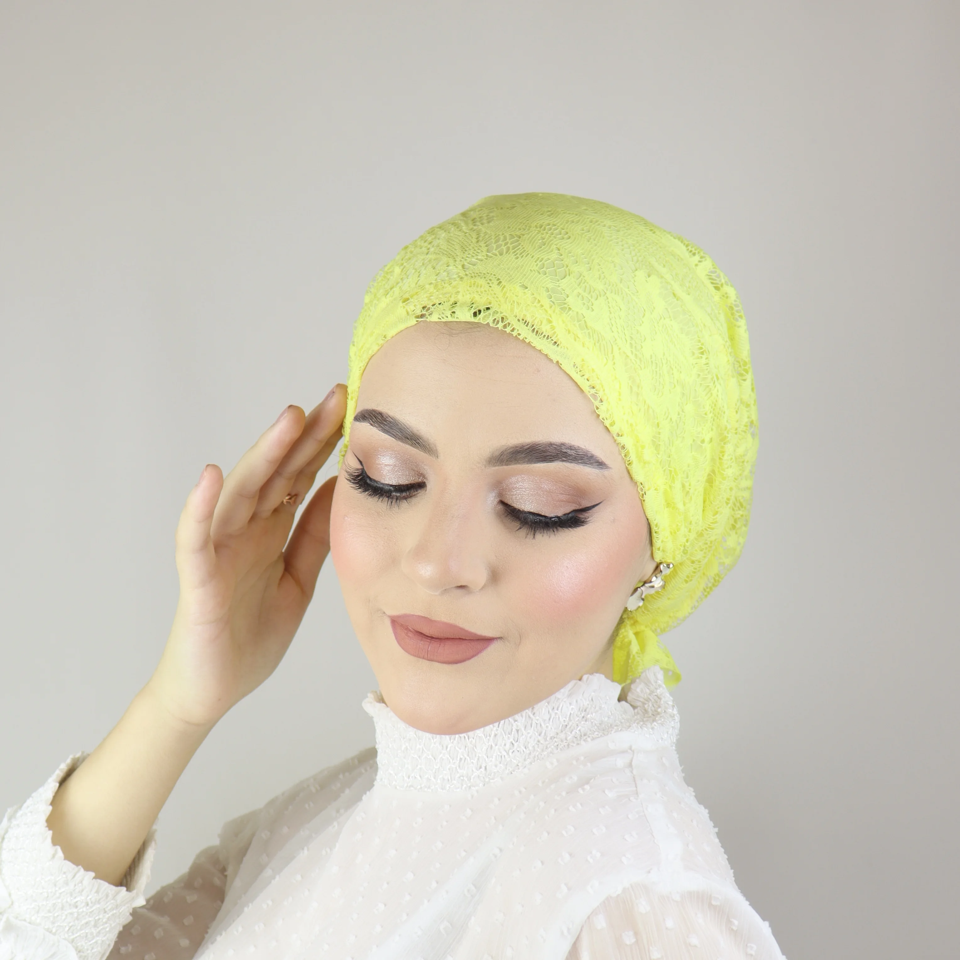 Turban Féminité en dentelle