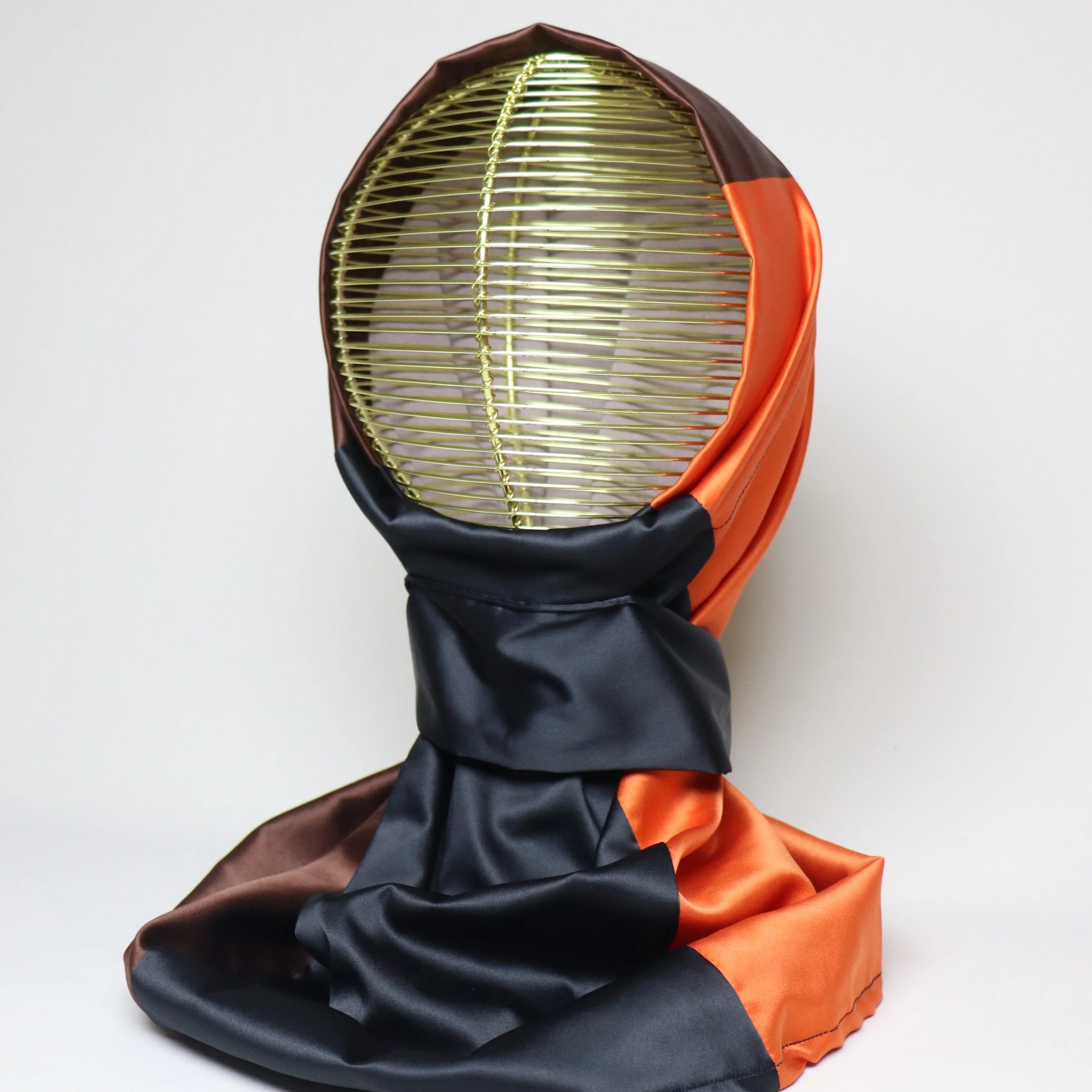 noir orange marron
