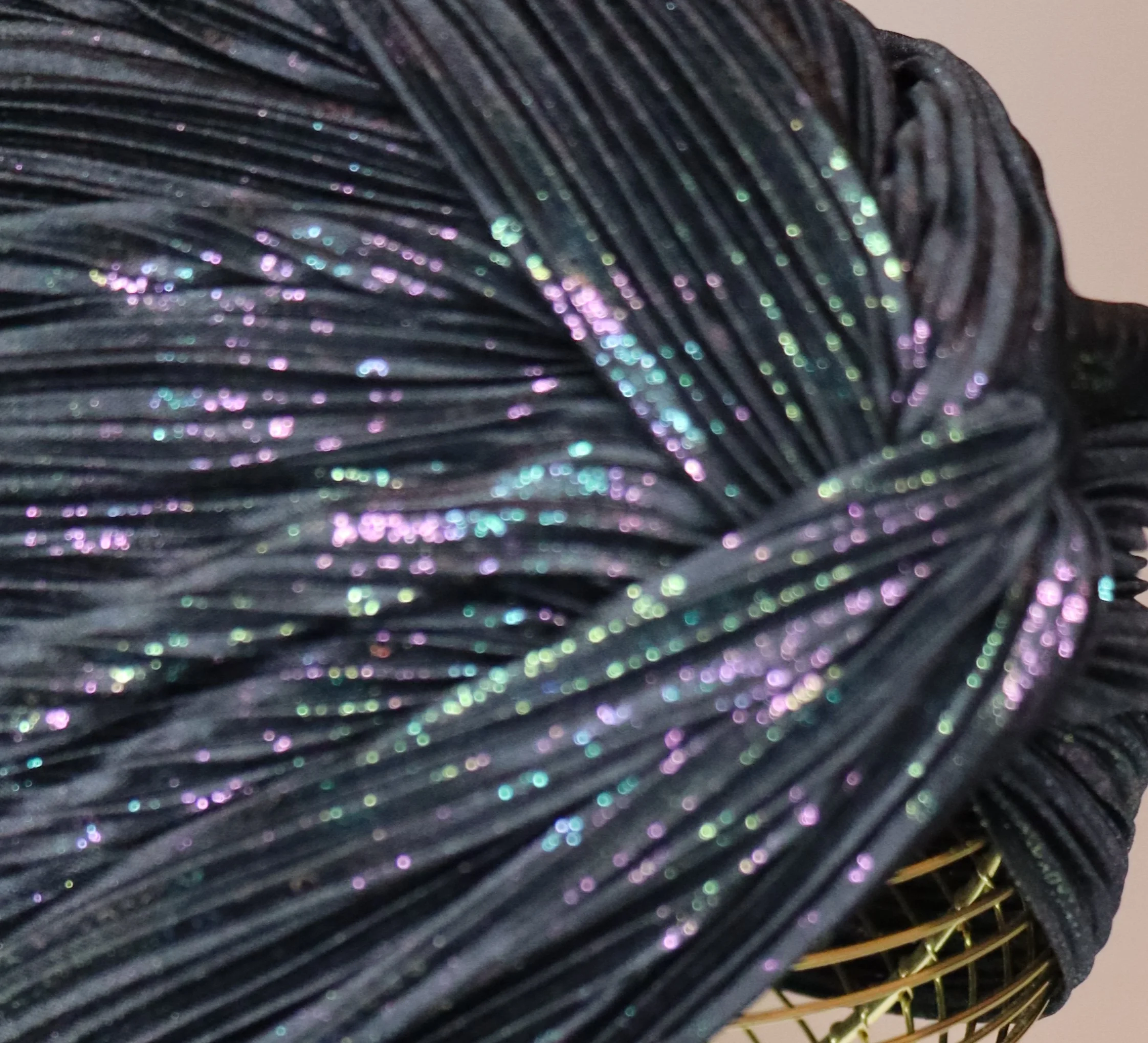 noir holographic