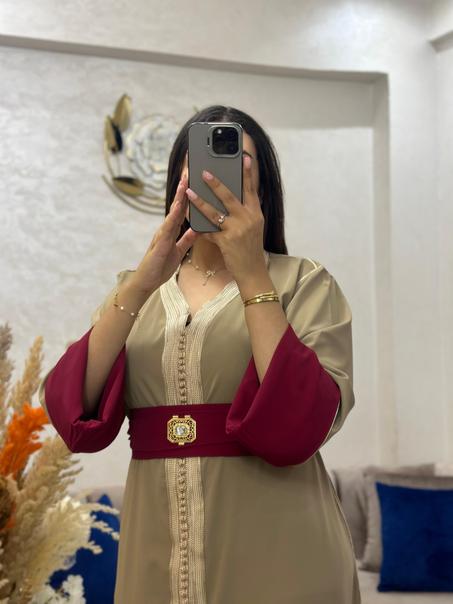 قفطان بالمضمة مخدوم بالسفيفة مضوبلة  او لعقاد