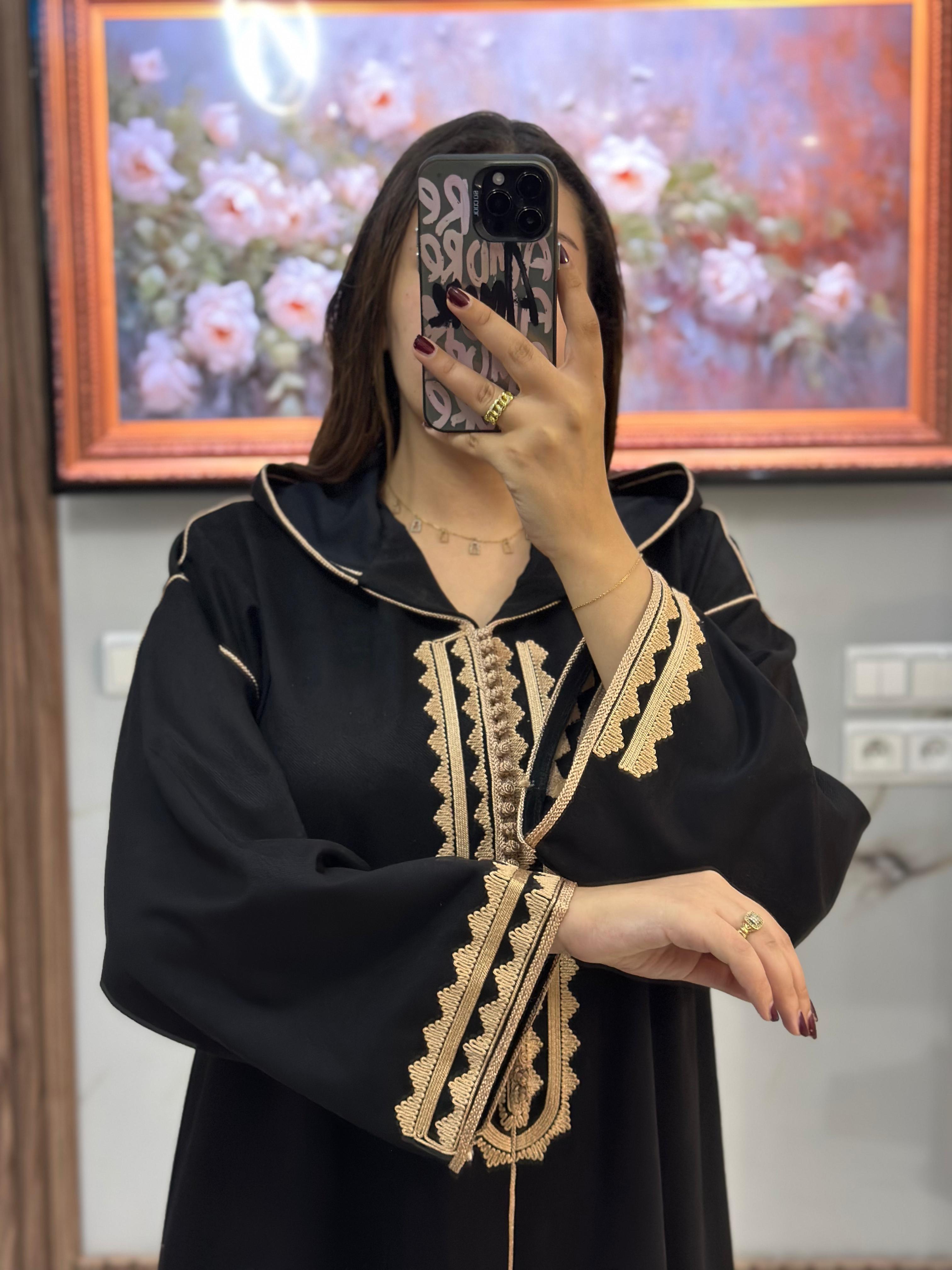 جلابة هماوية مغربية بطرز المعلم