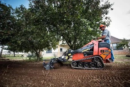 2026 Ditch Witch SK800 Mini Skid Steer – 24.8 HP Kubota Diesel, 911 lb Operating Capacity