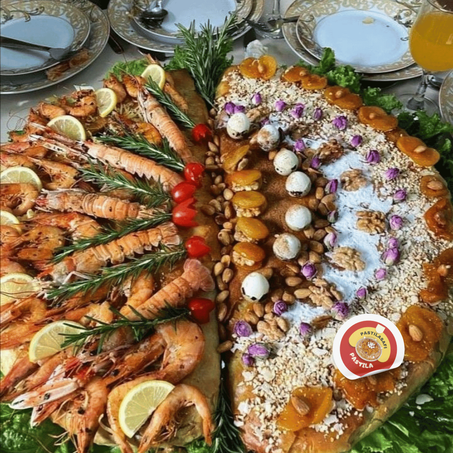 Twin Passtilla de luxe moitié fruit de mer moitié poulet amande