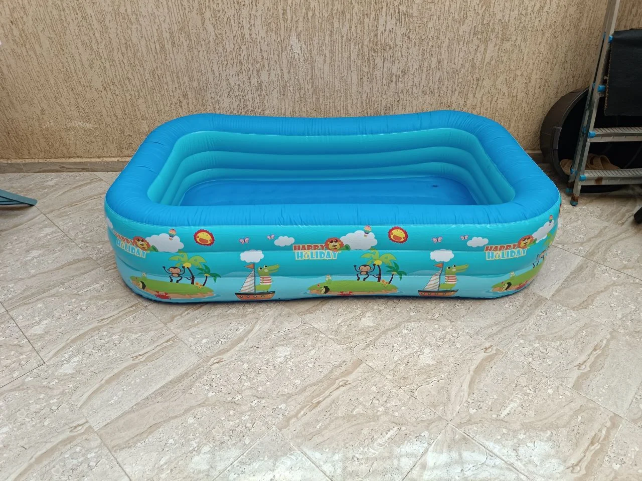 مسبح ممتع وآمن للأطفال – مع منفاخ هوائي
