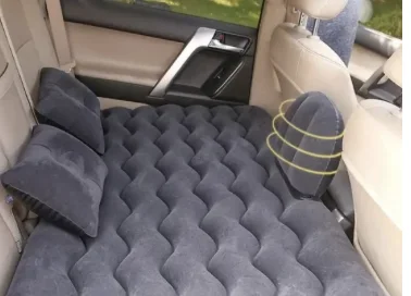 ‏سرير هوائي للسيارة