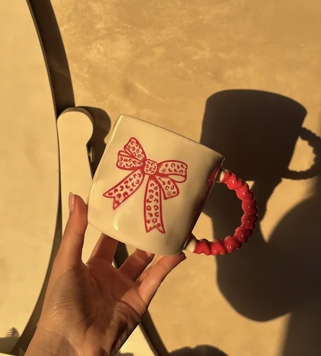 bow mug