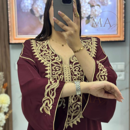قندورة أناقة مغربية بلمسة راقية