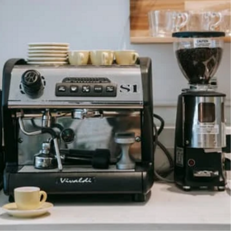 آلة صنع القهوة Machine à café