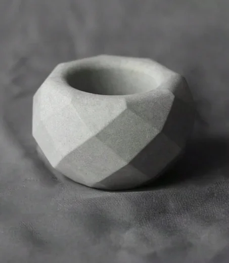 Moule en silicone pour la fabrication de jardinière à succulentes avec strass facetté