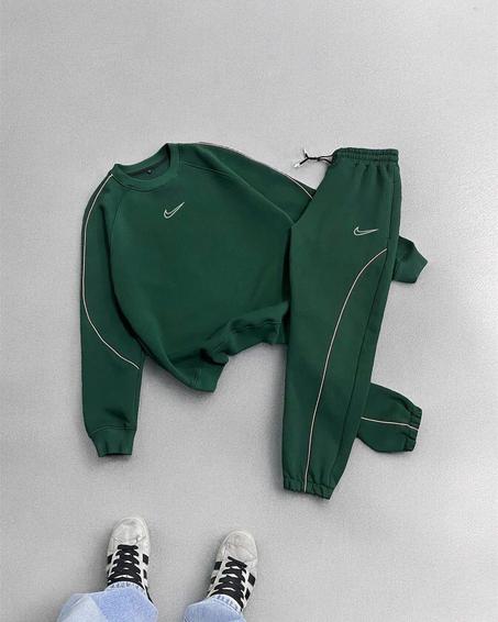 ENSEMBLE NIKE SWETTE ⭐⭐⭐⭐⭐