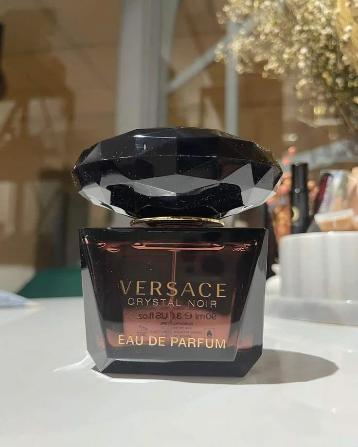 VERSACE Crystal Noir