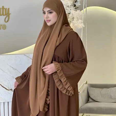 عباية + فولار  بثوب كريب روزا ناعم ومريح