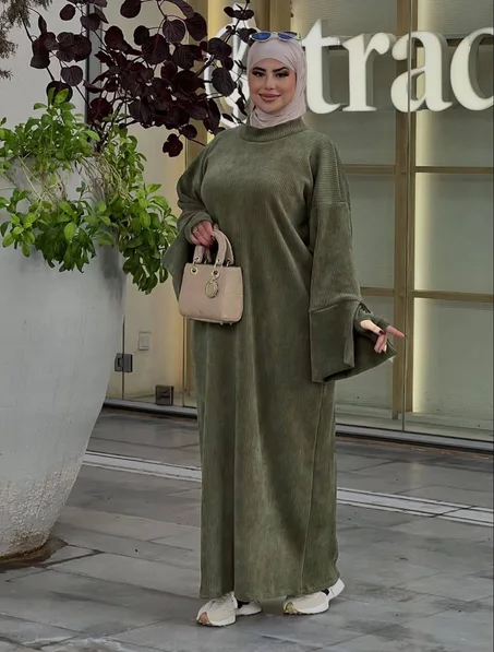 الستر اللي كتحبيه، والأناقة اللي كتبان، والدفء اللي كتحتاجي