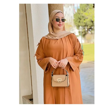 عباية راقية مكونة من قطعتين