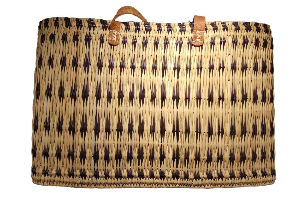 Straw bag