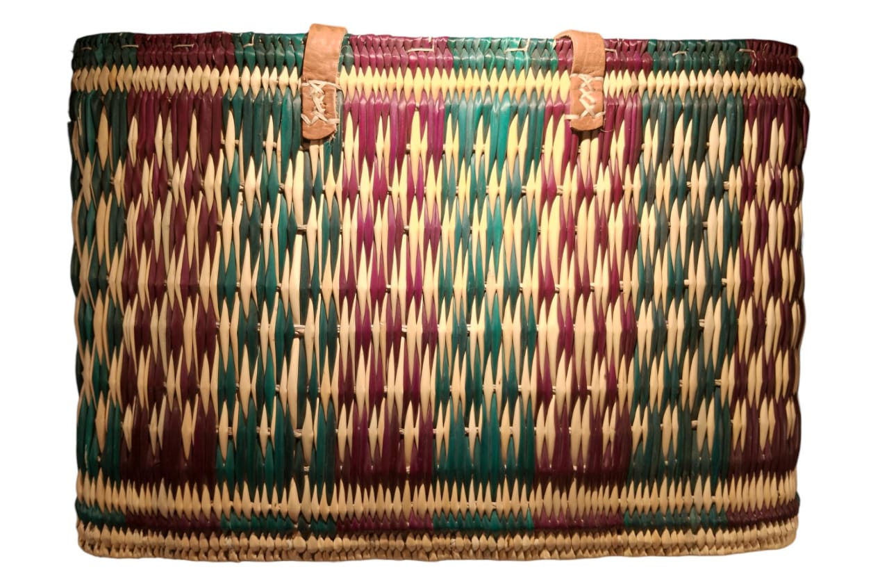 Straw bag