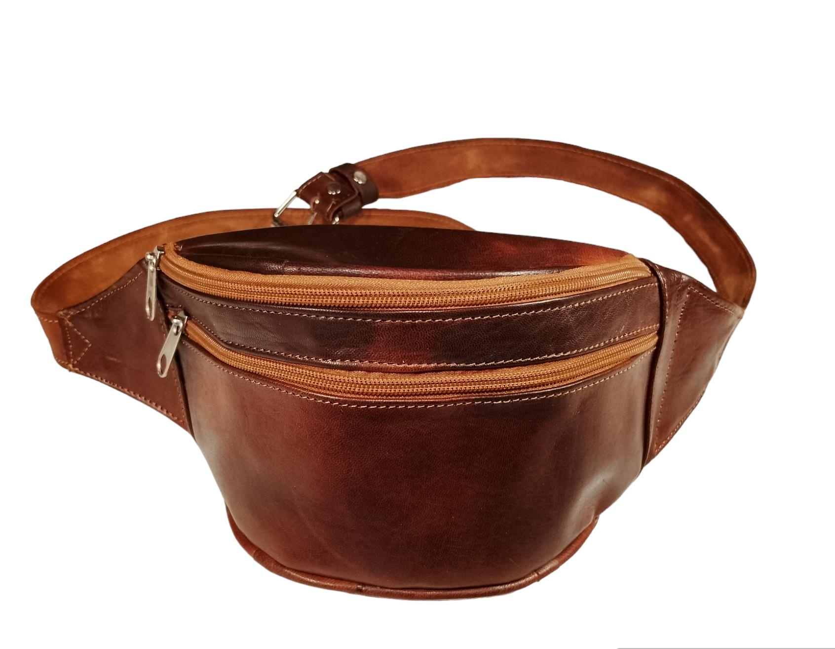 pochette cuir