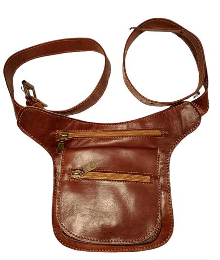 pochette cuir