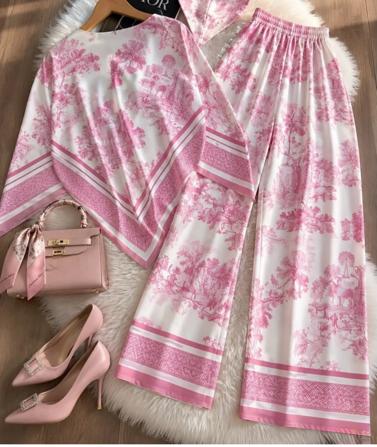 ✨ Ensemble Scarf… أناقة الصيف بلا حدود! 🌸