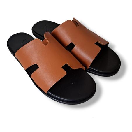 صندل طابا مريح من الجلد الطبيعي 2023