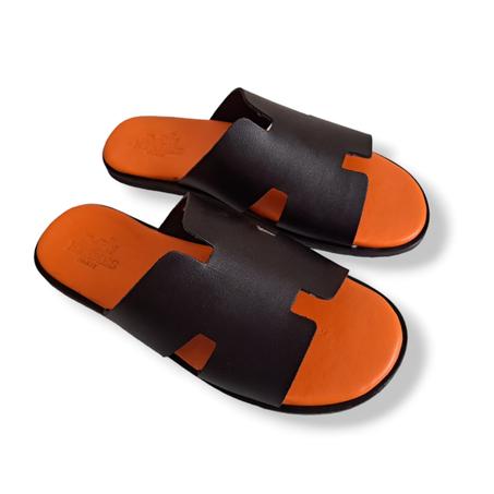 صندل اسود و البرتقال مريح من الجلد الطبيعي 2023