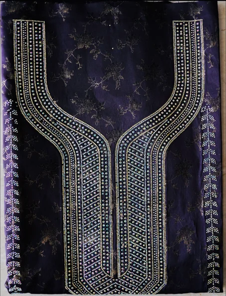 مخور حرير  السادة مع تطريز كامل