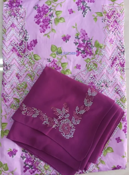 مخور حرير مع شيلة