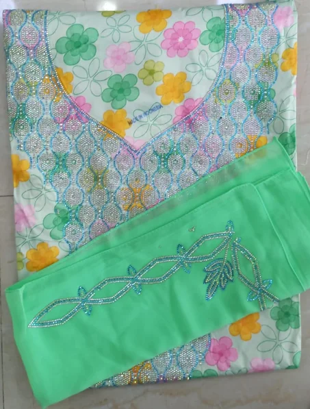 مخور حرير مع شيلة