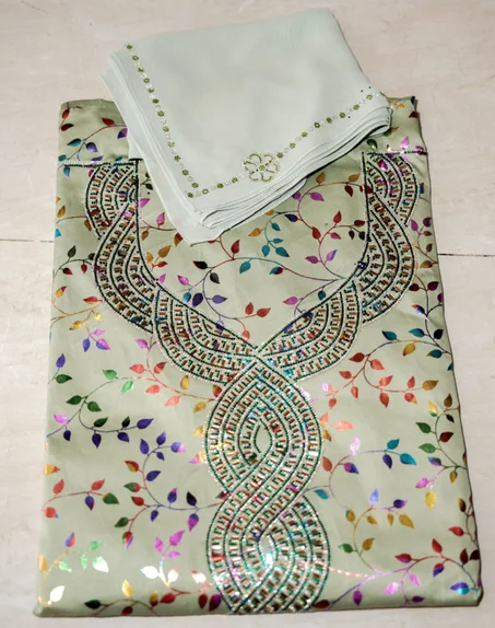 مخور حرير الجوهرة مع شيلة شيفون