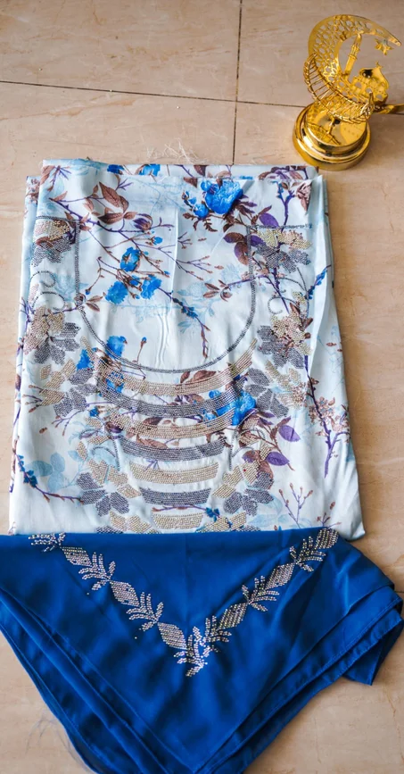 مخور حرير مع شيلة