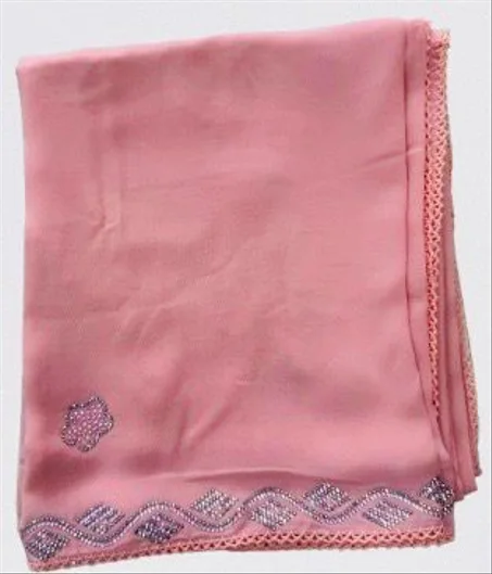 حجاب شيفون  المرصع بلاحجار و الستراس  شيك و جذاب و ثابت