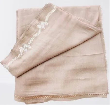 حجاب شيفون  المرصع بلاحجار و الستراس  شيك و جذاب و ثابت