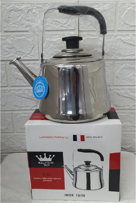 Bouilloire en acier inoxydable, capacité : 2,5 litres