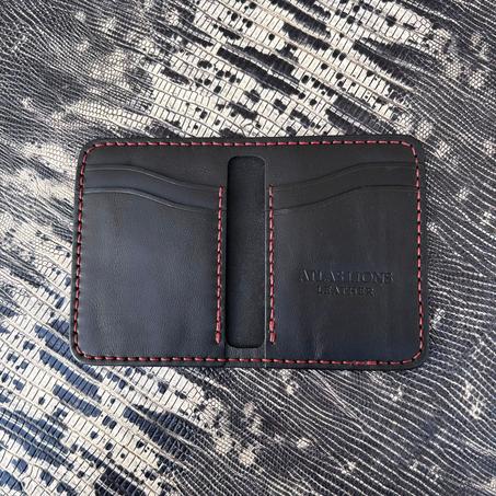 العرندس أسود