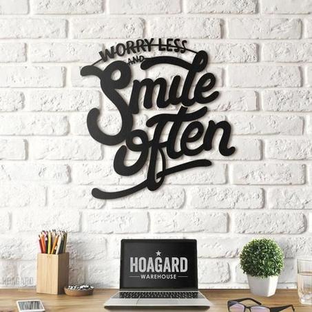 لوحة حائطية "WORRY LESS SMILE OFTEN"