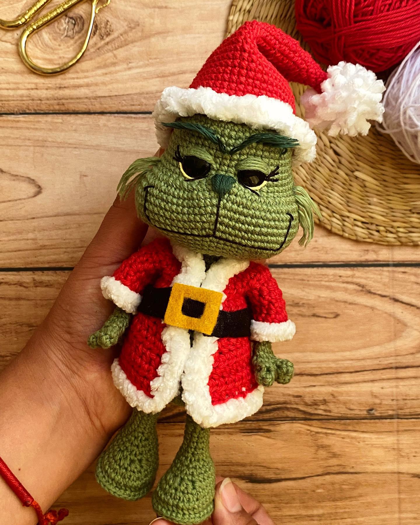 Crochet Pattern Christmas Green Villain Amigurumi Grinch