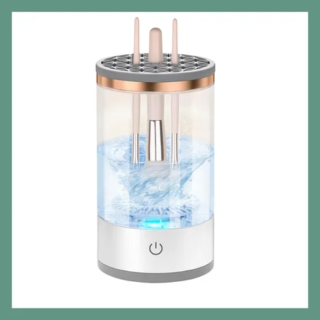 منظف فرش المكياج الكهربائي