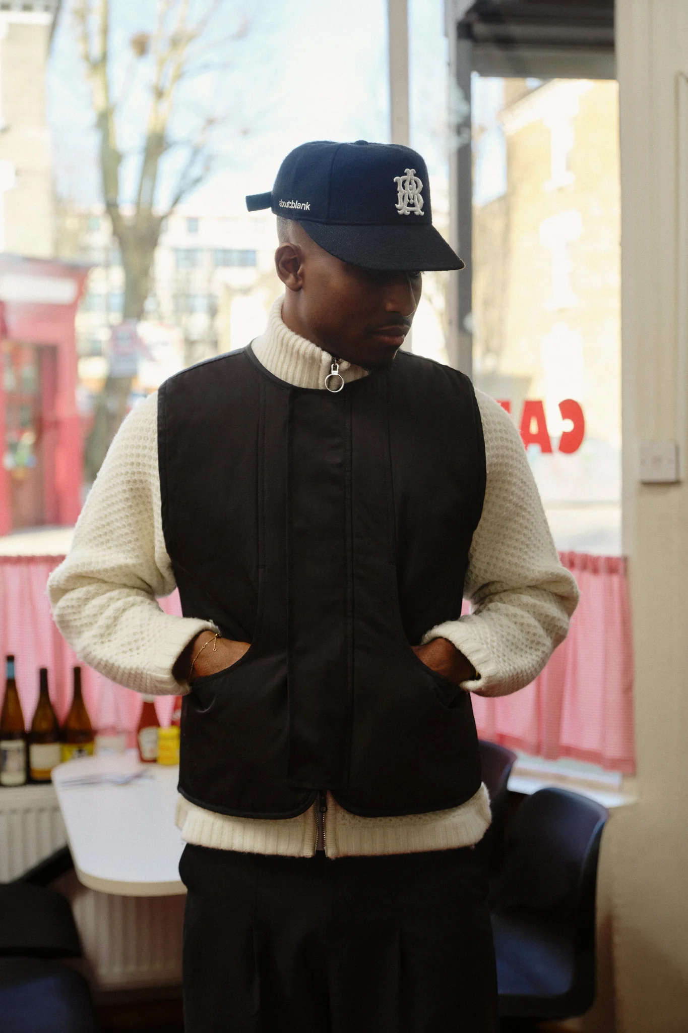 reversible gilet black