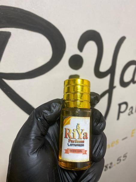 باك التميز العطري - 8 عطور تجسد الفخامة في كل نفحة _ الباك النسائي