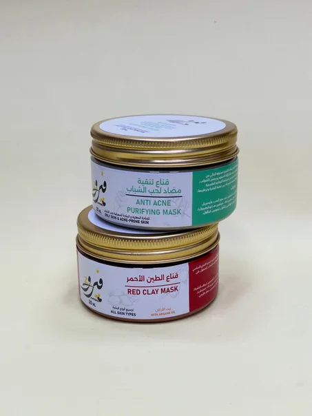 قناع الطين الأحمر  & قناع الطين الأخضر