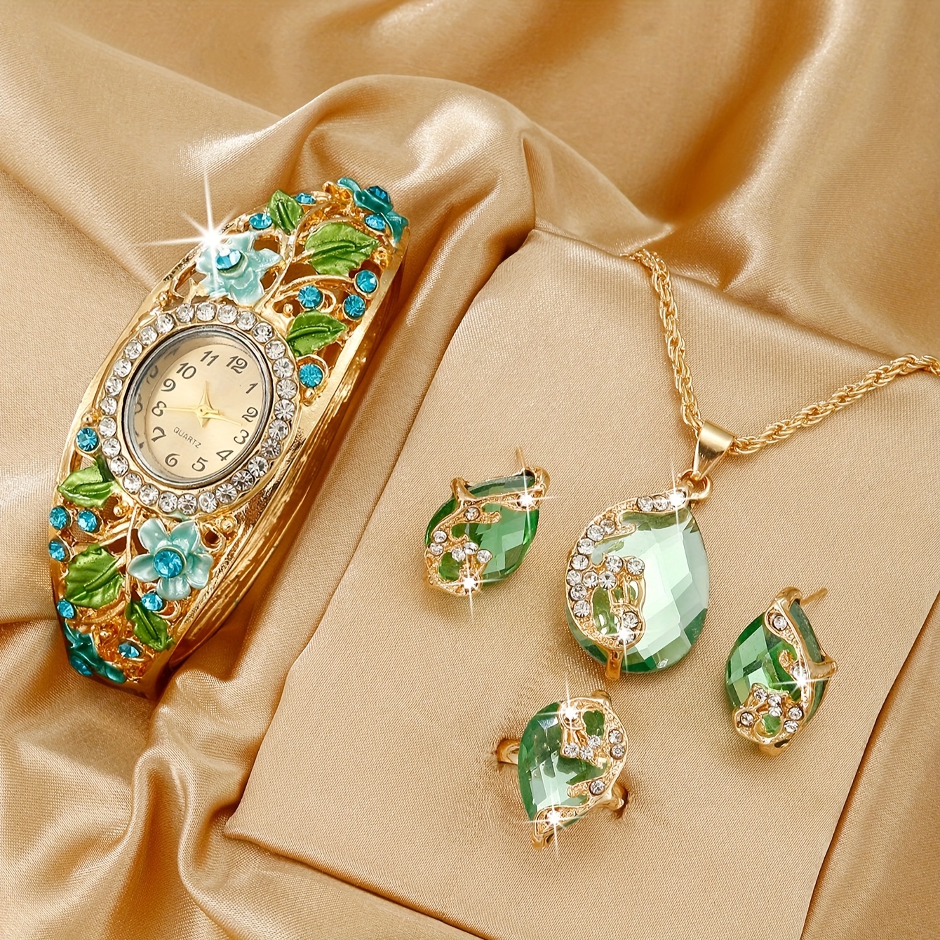 Coffret Luxe 4 pieces Montre de luxe dorée avec cristaux étincelants